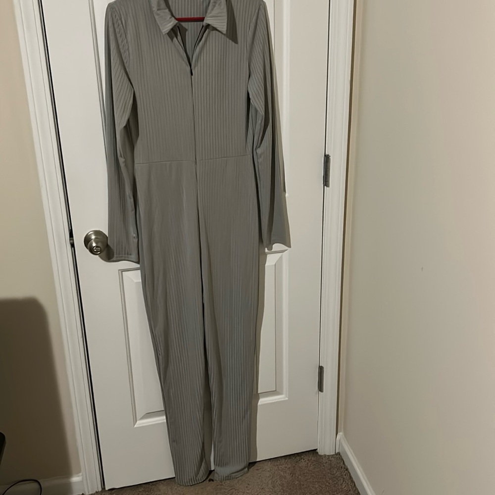 Boohoo grey jumpsuit
